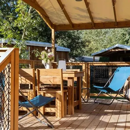 Camping 4 Etoiles - Piscine - Cbgcb0b