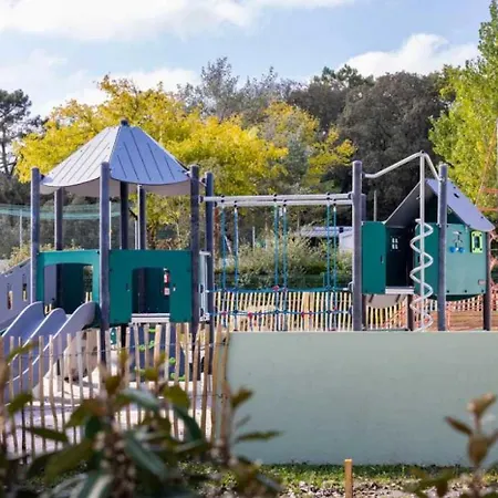 4 étoiles - Piscine - Cbgcb0b *